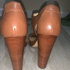 Michael Kors Shoes - Michael Kors Berkley T-Strap Platform Dress Sandal Michael Kors Shoes - Michael Kors Berkley T-Strap Platform Dress Sandal